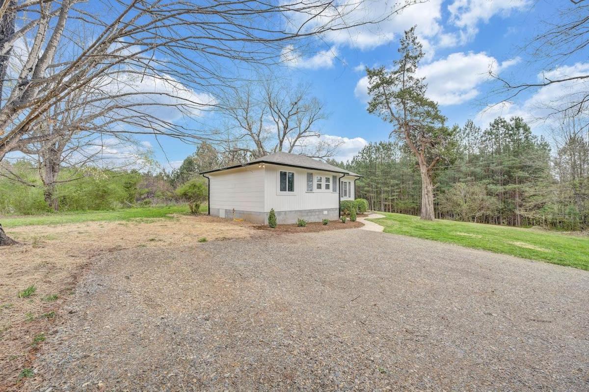 Cottage In The Pines Rocky Mount Exterior foto