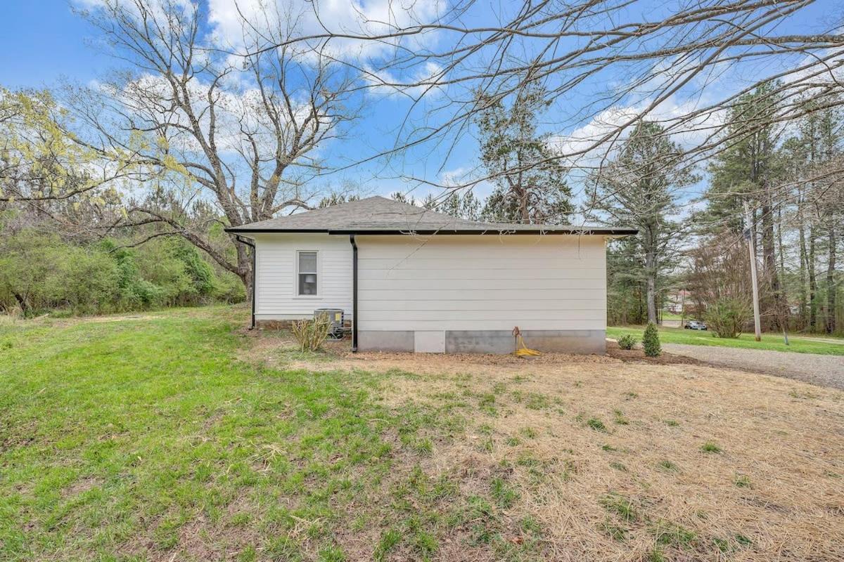 Cottage In The Pines Rocky Mount Exterior foto