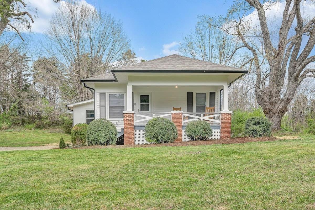 Cottage In The Pines Rocky Mount Exterior foto
